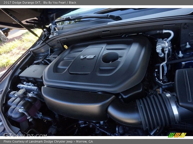 Blu By You Pearl / Black 2017 Dodge Durango SXT