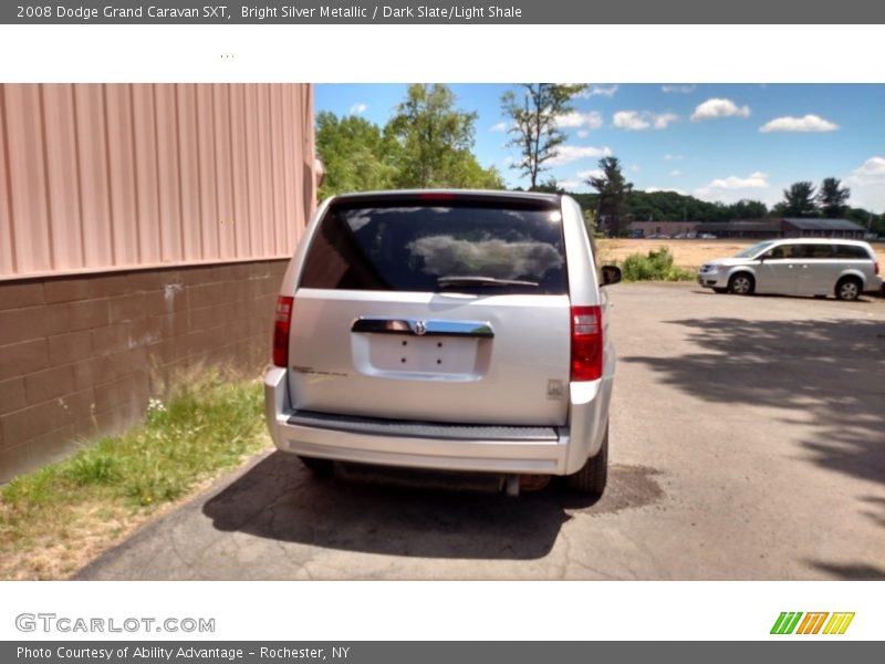 Bright Silver Metallic / Dark Slate/Light Shale 2008 Dodge Grand Caravan SXT