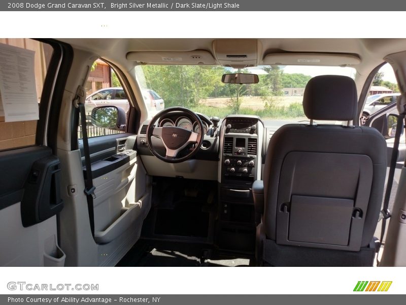 Bright Silver Metallic / Dark Slate/Light Shale 2008 Dodge Grand Caravan SXT