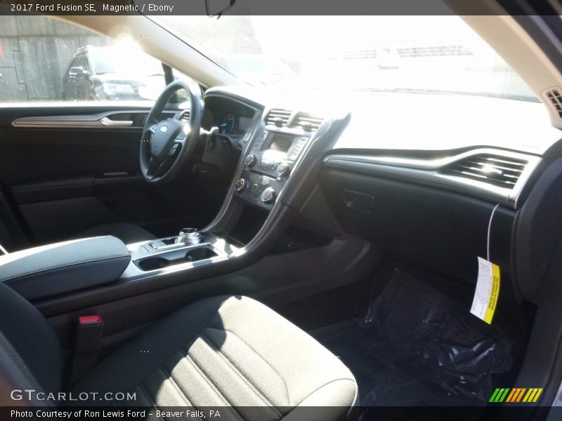 Magnetic / Ebony 2017 Ford Fusion SE