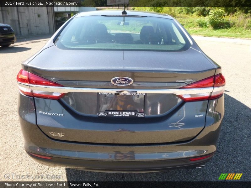 Magnetic / Ebony 2017 Ford Fusion SE