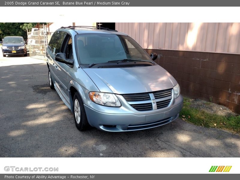 Butane Blue Pearl / Medium Slate Gray 2005 Dodge Grand Caravan SE