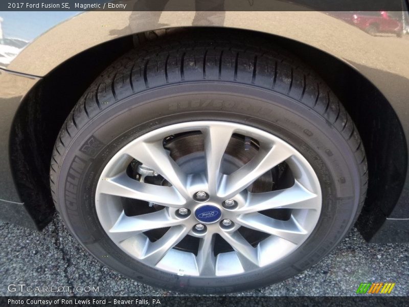 Magnetic / Ebony 2017 Ford Fusion SE