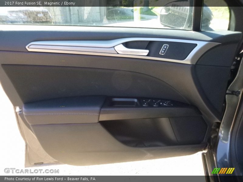 Magnetic / Ebony 2017 Ford Fusion SE
