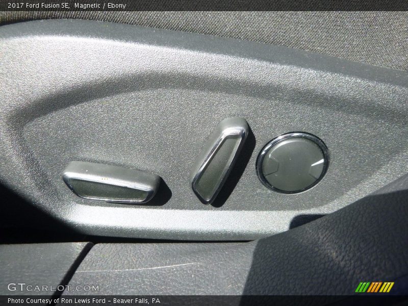 Magnetic / Ebony 2017 Ford Fusion SE