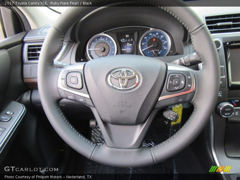 Ruby Flare Pearl / Black 2017 Toyota Camry XLE