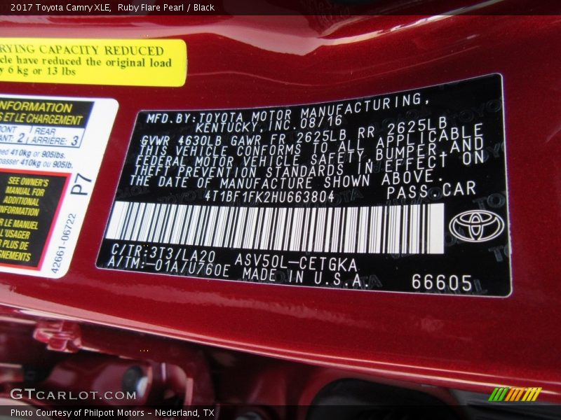 Ruby Flare Pearl / Black 2017 Toyota Camry XLE