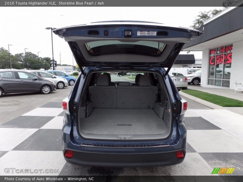Shoreline Blue Pearl / Ash 2016 Toyota Highlander XLE