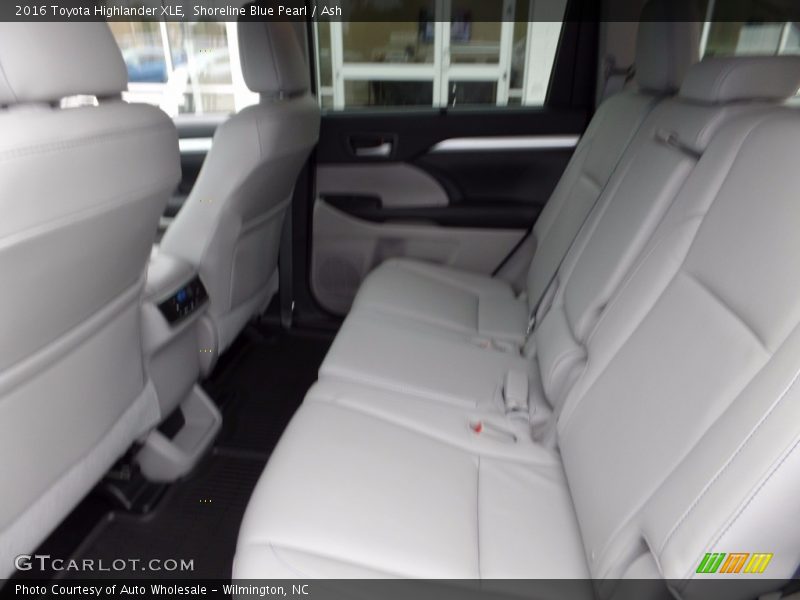 Shoreline Blue Pearl / Ash 2016 Toyota Highlander XLE