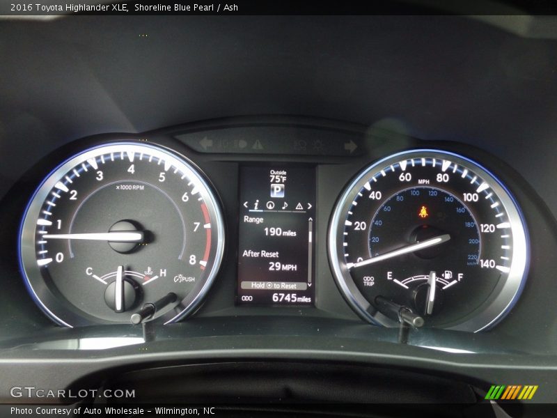 Shoreline Blue Pearl / Ash 2016 Toyota Highlander XLE