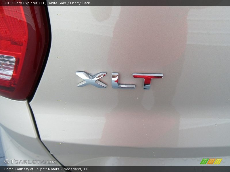 White Gold / Ebony Black 2017 Ford Explorer XLT