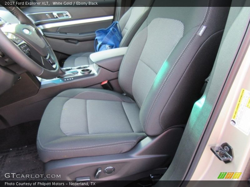 White Gold / Ebony Black 2017 Ford Explorer XLT