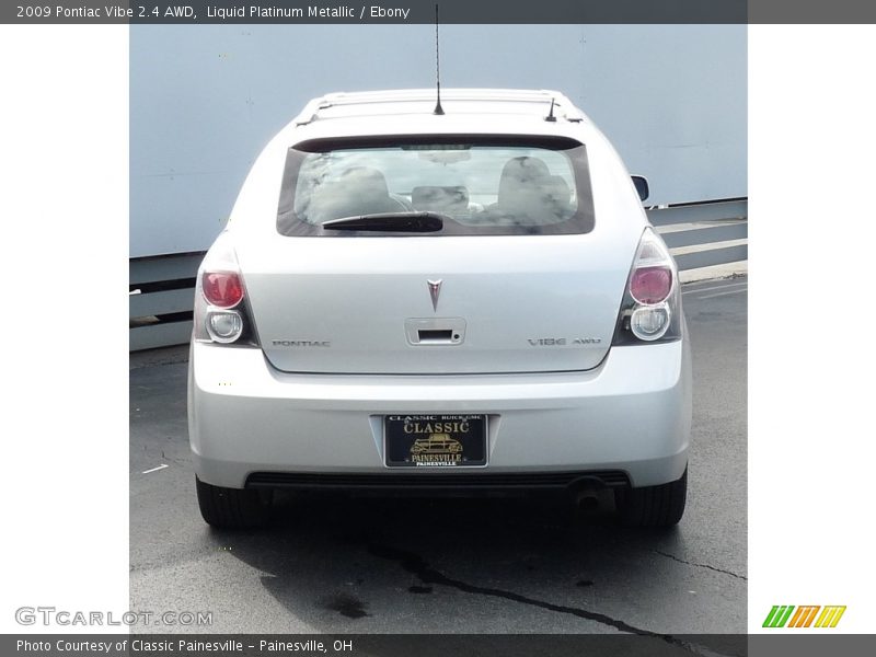 Liquid Platinum Metallic / Ebony 2009 Pontiac Vibe 2.4 AWD