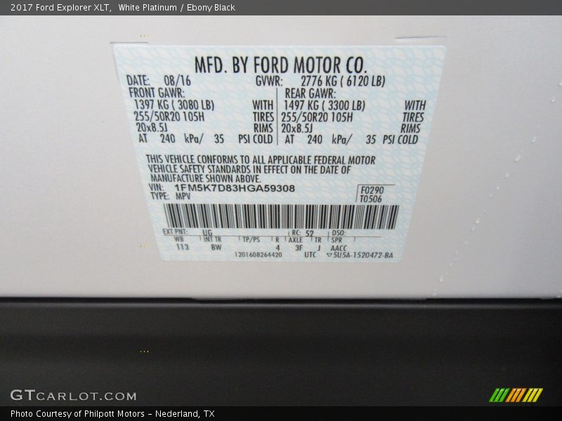 White Platinum / Ebony Black 2017 Ford Explorer XLT