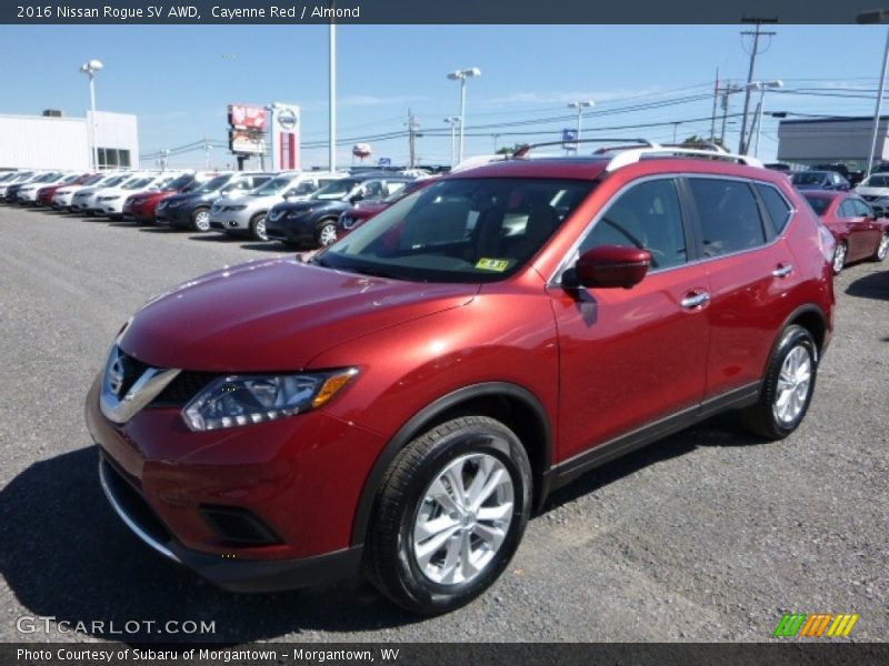 Front 3/4 View of 2016 Rogue SV AWD