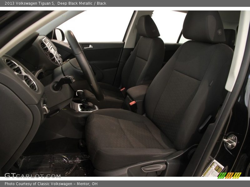 Deep Black Metallic / Black 2013 Volkswagen Tiguan S