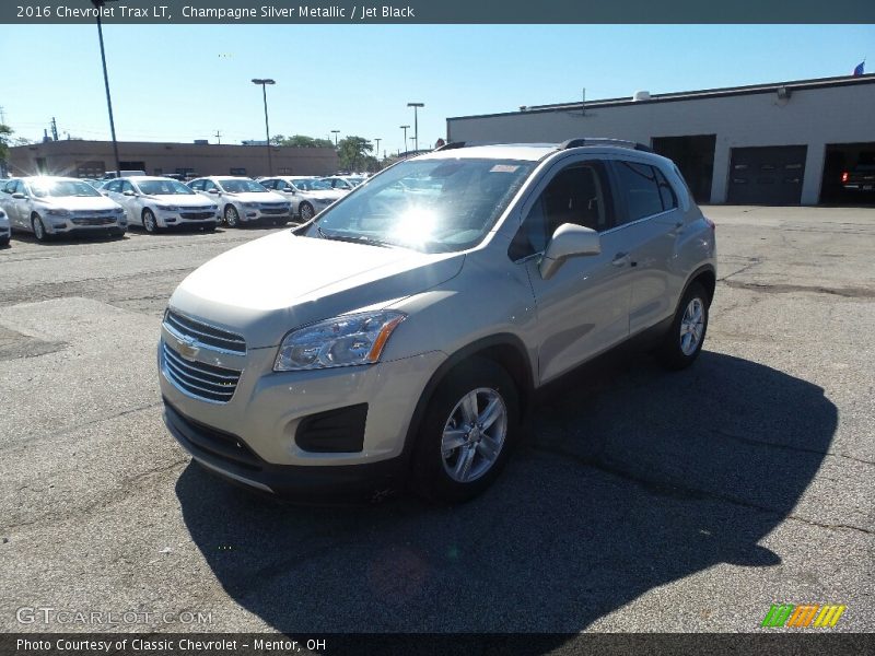 Champagne Silver Metallic / Jet Black 2016 Chevrolet Trax LT
