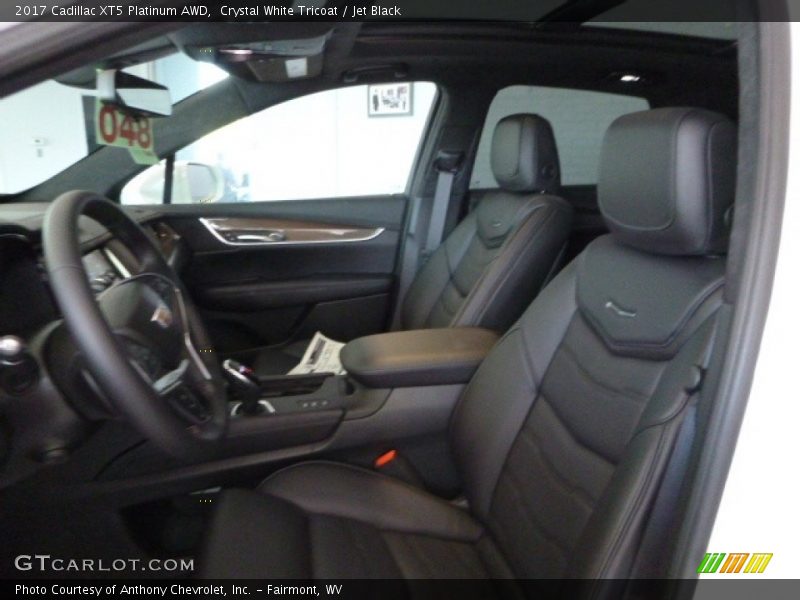 Crystal White Tricoat / Jet Black 2017 Cadillac XT5 Platinum AWD