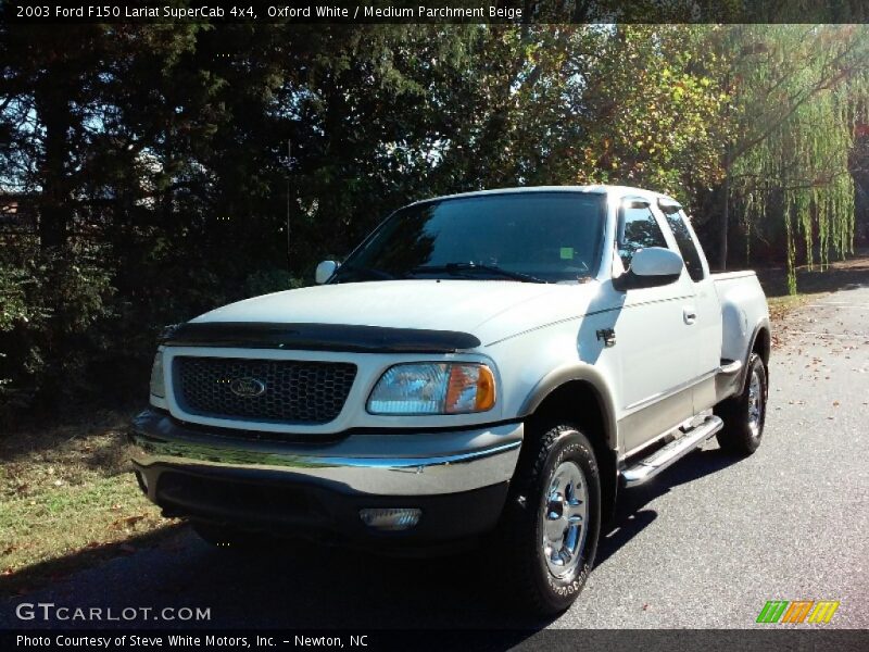 Oxford White / Medium Parchment Beige 2003 Ford F150 Lariat SuperCab 4x4
