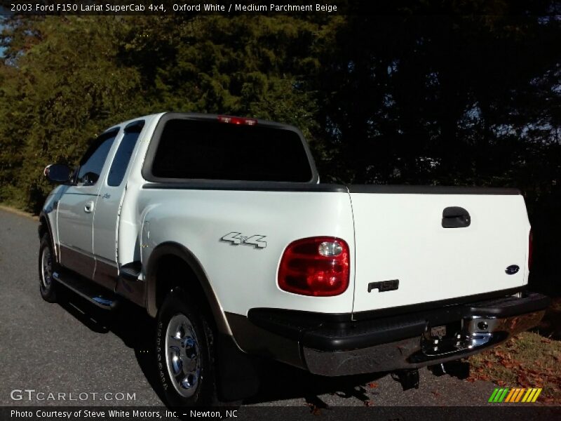 Oxford White / Medium Parchment Beige 2003 Ford F150 Lariat SuperCab 4x4