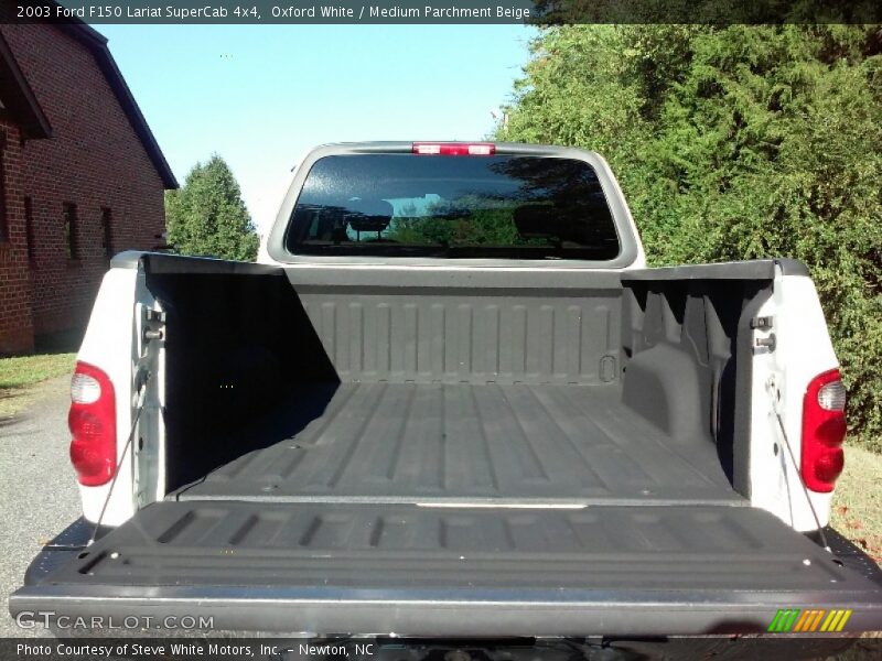 Oxford White / Medium Parchment Beige 2003 Ford F150 Lariat SuperCab 4x4