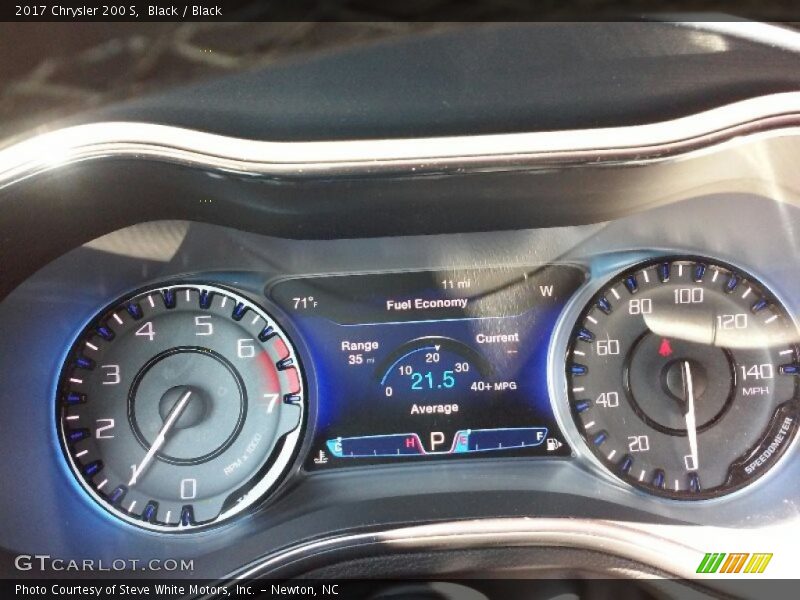 Black / Black 2017 Chrysler 200 S