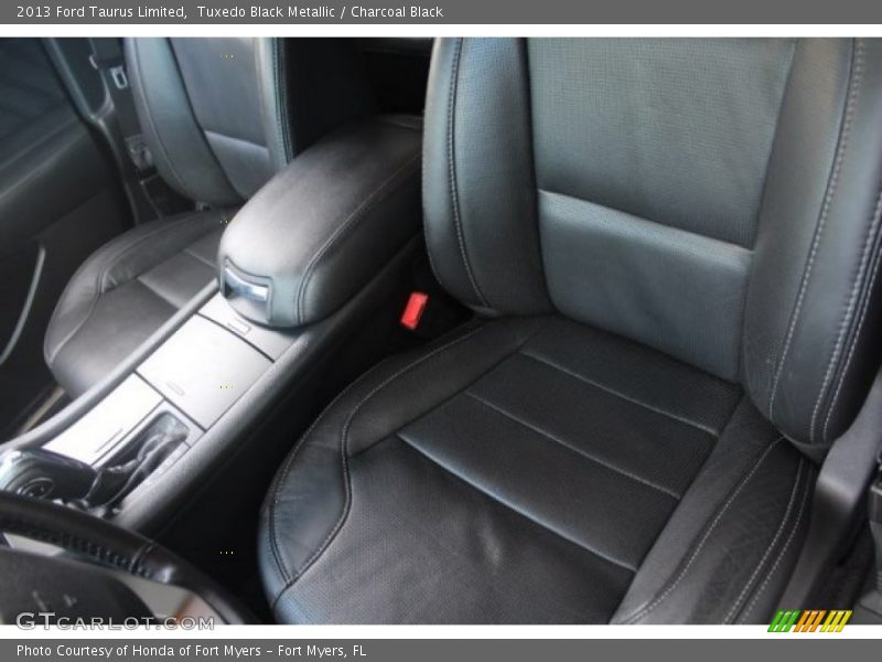 Tuxedo Black Metallic / Charcoal Black 2013 Ford Taurus Limited