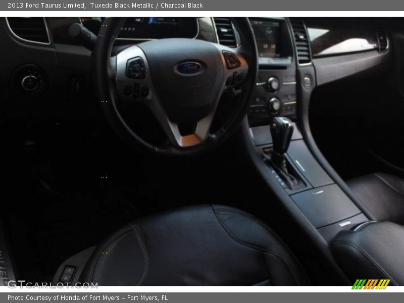 Tuxedo Black Metallic / Charcoal Black 2013 Ford Taurus Limited