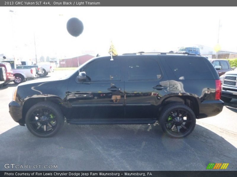 Onyx Black / Light Titanium 2013 GMC Yukon SLT 4x4