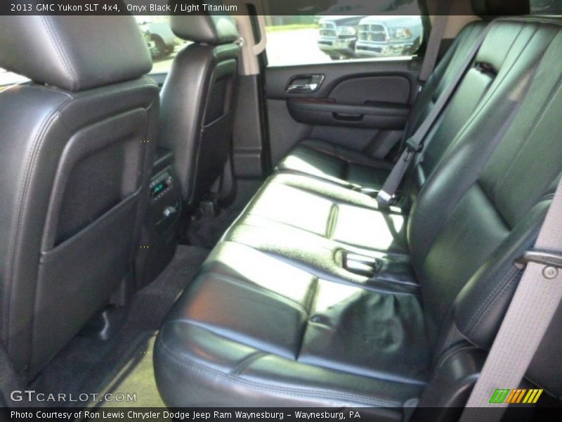 Onyx Black / Light Titanium 2013 GMC Yukon SLT 4x4