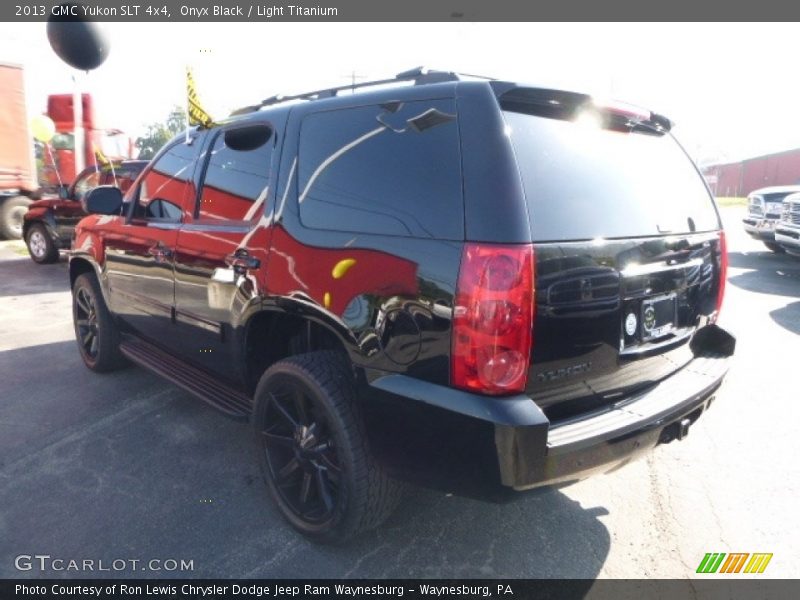 Onyx Black / Light Titanium 2013 GMC Yukon SLT 4x4