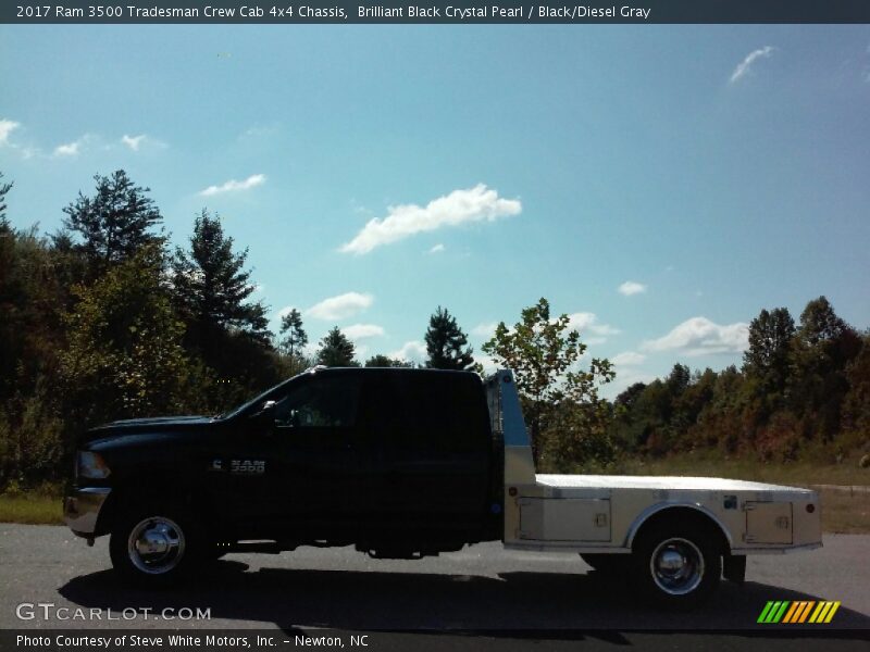 Brilliant Black Crystal Pearl / Black/Diesel Gray 2017 Ram 3500 Tradesman Crew Cab 4x4 Chassis