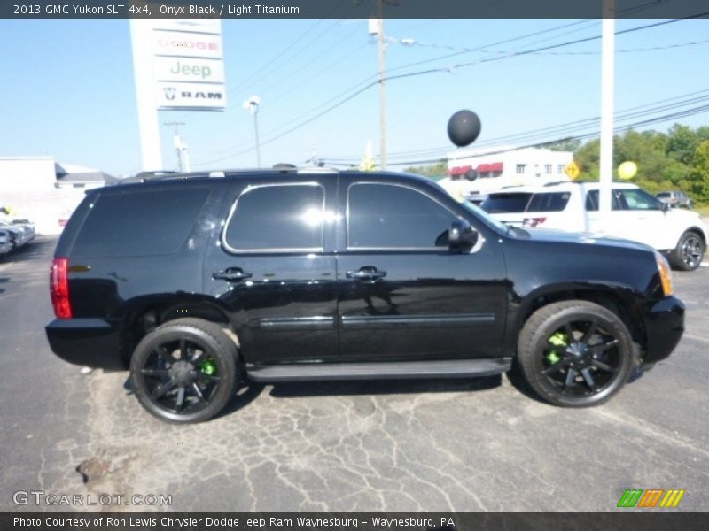 Onyx Black / Light Titanium 2013 GMC Yukon SLT 4x4