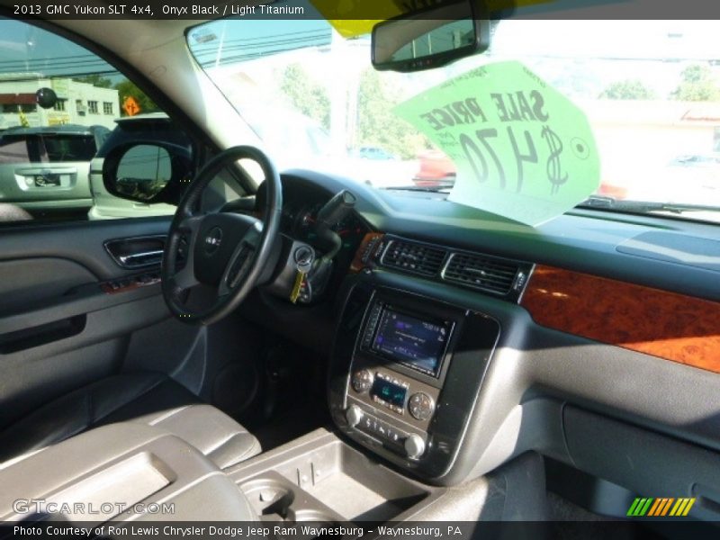 Onyx Black / Light Titanium 2013 GMC Yukon SLT 4x4