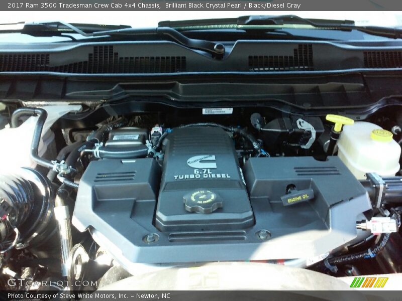 Brilliant Black Crystal Pearl / Black/Diesel Gray 2017 Ram 3500 Tradesman Crew Cab 4x4 Chassis