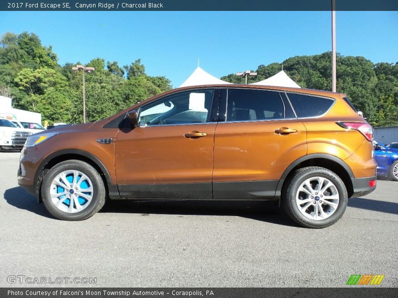 Canyon Ridge / Charcoal Black 2017 Ford Escape SE