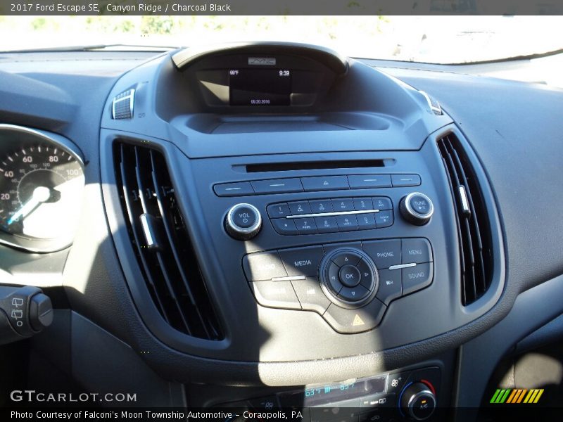 Canyon Ridge / Charcoal Black 2017 Ford Escape SE
