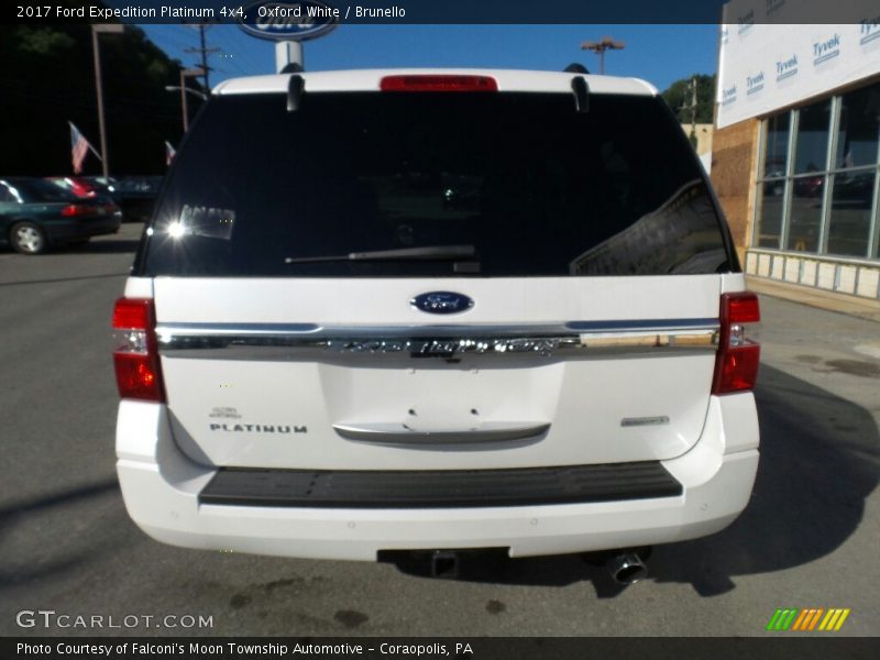 Oxford White / Brunello 2017 Ford Expedition Platinum 4x4