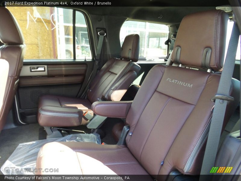 Oxford White / Brunello 2017 Ford Expedition Platinum 4x4