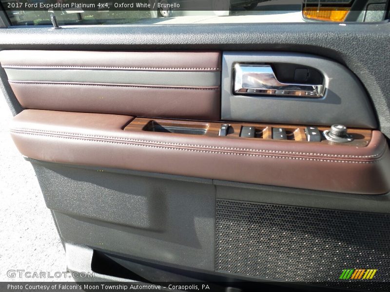 Oxford White / Brunello 2017 Ford Expedition Platinum 4x4