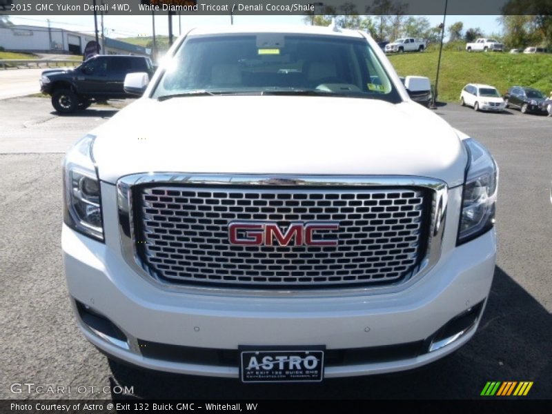 White Diamond Tricoat / Denali Cocoa/Shale 2015 GMC Yukon Denali 4WD