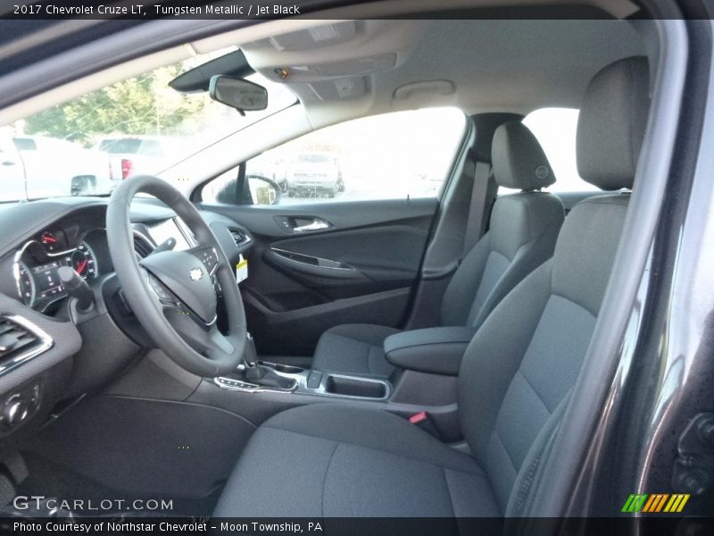 Tungsten Metallic / Jet Black 2017 Chevrolet Cruze LT