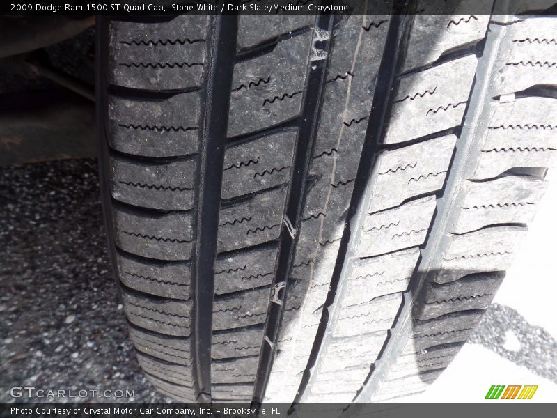 Stone White / Dark Slate/Medium Graystone 2009 Dodge Ram 1500 ST Quad Cab