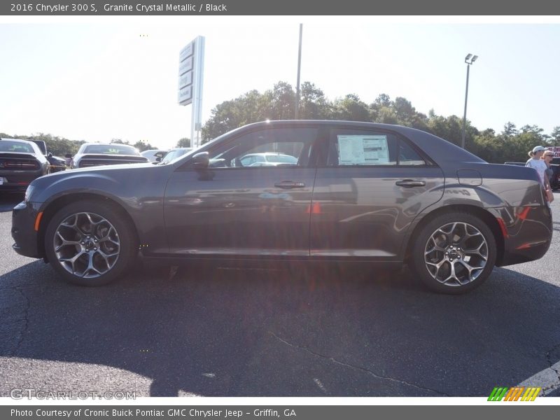 Granite Crystal Metallic / Black 2016 Chrysler 300 S