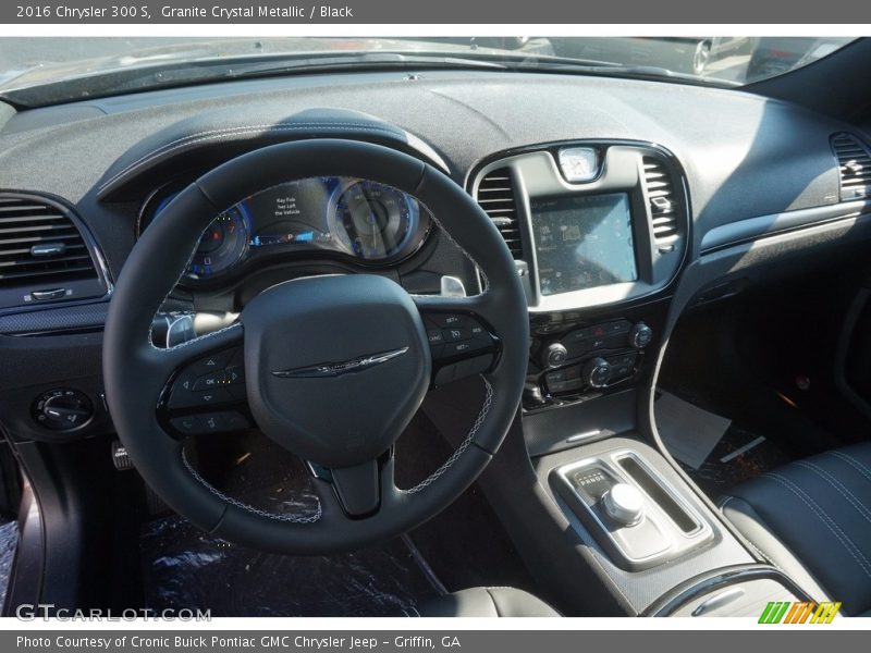 Granite Crystal Metallic / Black 2016 Chrysler 300 S