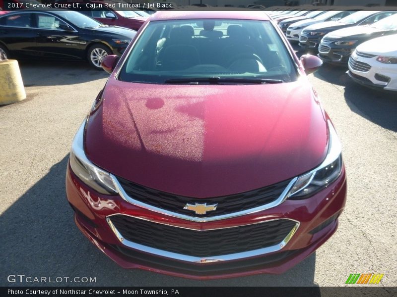 Cajun Red Tintcoat / Jet Black 2017 Chevrolet Cruze LT