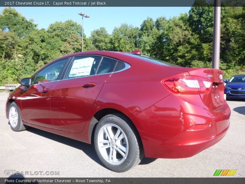 Cajun Red Tintcoat / Jet Black 2017 Chevrolet Cruze LT