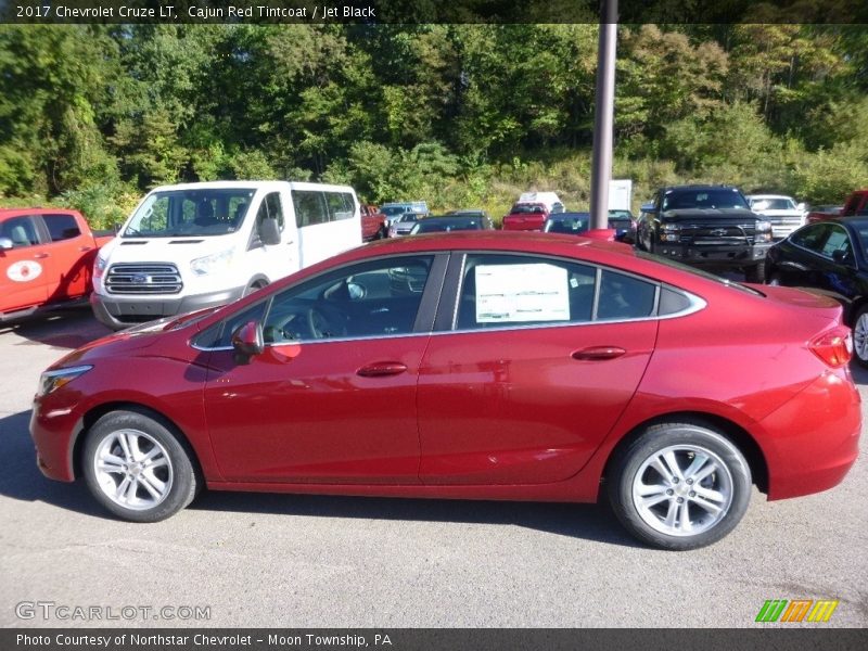 Cajun Red Tintcoat / Jet Black 2017 Chevrolet Cruze LT
