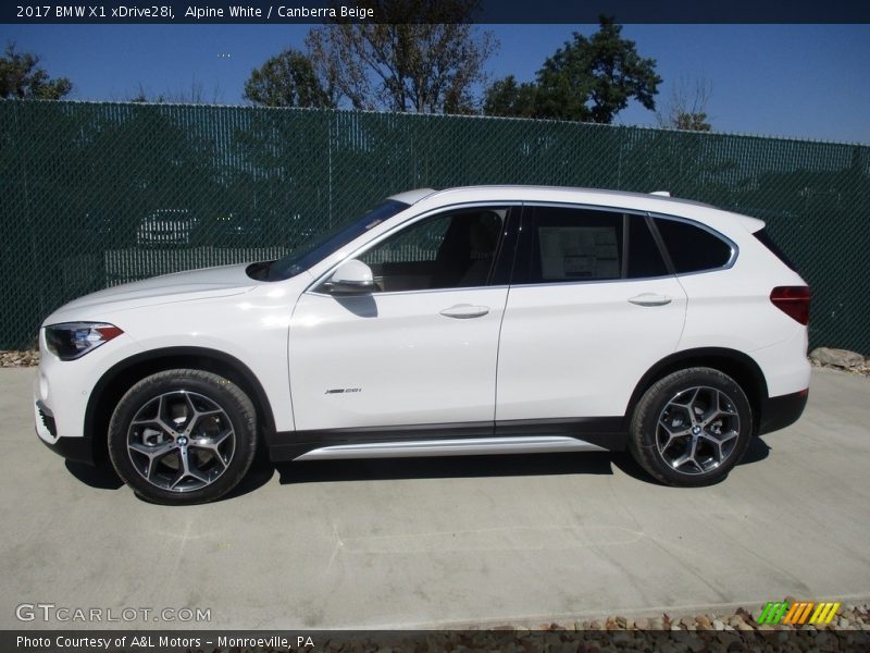 Alpine White / Canberra Beige 2017 BMW X1 xDrive28i