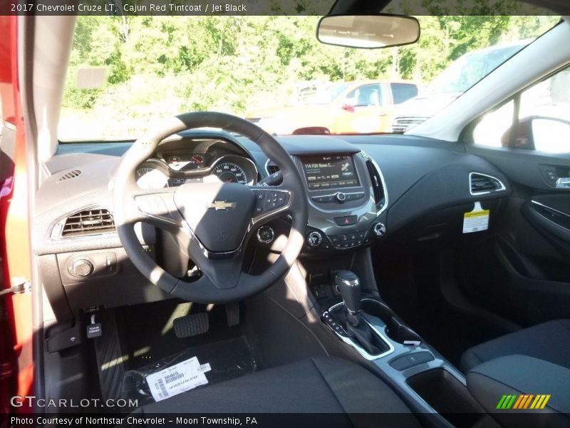 Cajun Red Tintcoat / Jet Black 2017 Chevrolet Cruze LT